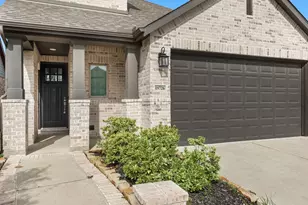 19726 Upper Canyon Ct, Cypress, TX 77433 - Photo 2