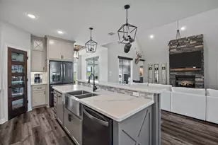 756 Angus Trail, Angleton, TX 77515 - Photo 6