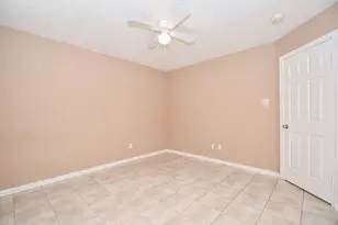 827 N Wellsford Dr, Pearland, TX 77584 - Photo 22