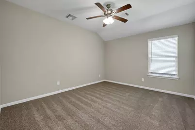 811 Jefferson Avenue, Cleveland, TX 77327 - Photo 16