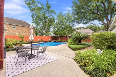 2206 Cherrytree Ridge Lane, Houston, TX 77062 - Photo 8
