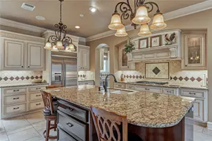 111 Marseille, Montgomery, TX 77356 - Photo 12