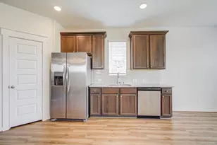 21239 Shr Blf Dr, Cypress, TX 77433 - Photo 12