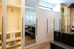 6606 Sivley St, Houston, TX 77055 - Photo 34