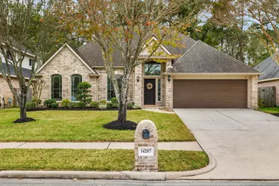 14207 Rock Dove Lane, Houston, TX 77044 - Photo 2