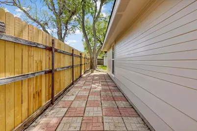 5156 Beaverhollow Drive, Houston, TX 77084 - Photo 16