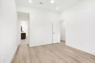 5156 Beaver Hollow Dr, Houston, TX 77084 - Photo 6