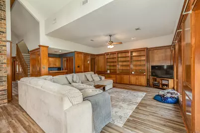 304 Arrowwood Street, Lake Jackson, TX 77566 - Photo 14