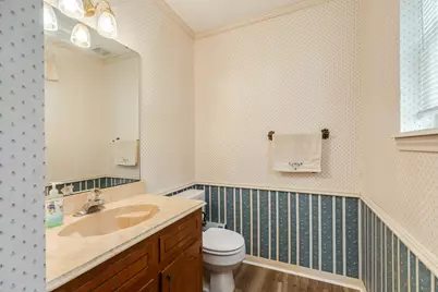 304 Arrowwood Street, Lake Jackson, TX 77566 - Photo 12