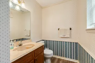 304 Arrow Wood St, Lake Jackson, TX 77566 - Photo 12