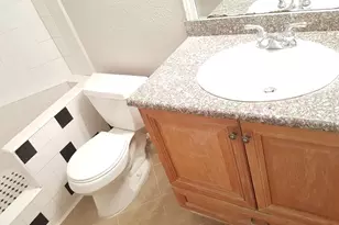 9809 Richmond Ave, Houston, TX 77042 - Photo 18