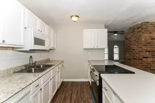 6914 Pickett Dr, Richmond, TX 77469 - Photo 10