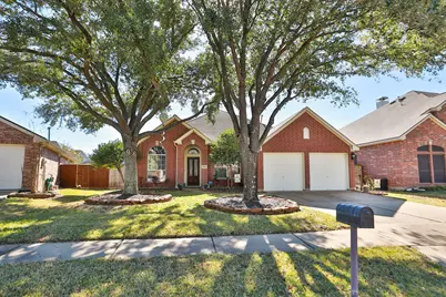 1214 Berwick Manor Court, Spring, TX 77379 - Photo 2