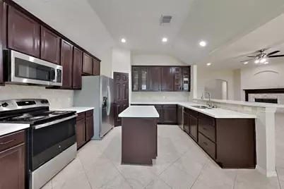 8506 Hunters Village Drive, Humble, TX 77346 - Photo 4