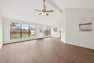 222 Tara Plantation Drive, Richmond, TX 77469 - Photo 2