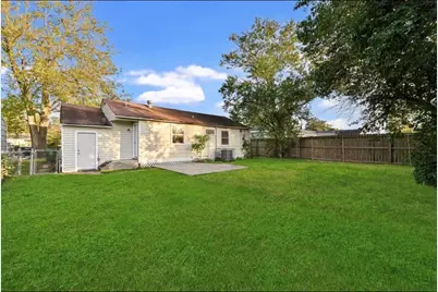 9306 Chesterfield Drive, Hockley, TX 77051 - Photo 28