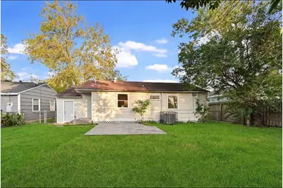 9306 Chesterfield Drive, Hockley, TX 77051 - Photo 26