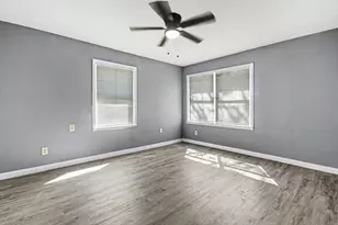 123 5th St, Brazoria, TX 77422 - Photo 8