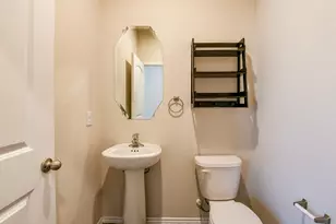 16744 Lonely Pines Dr, Conroe, TX 77302 - Photo 4