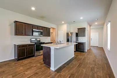 16744 Lonely Pines Drive, Conroe, TX 77302 - Photo 6