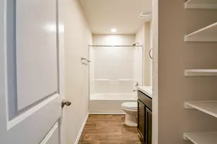 16744 Lonely Pines Dr, Conroe, TX 77302 - Photo 26