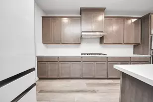 603 Beachman Shore Ln, La Porte, TX 77571 - Photo 12
