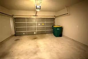 109 Camelot Pl Ct, Conroe, TX 77304 - Photo 10