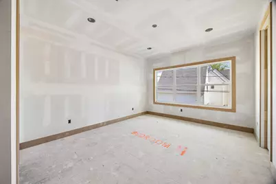 1050 W 42nd Street, Houston, TX 77018 - Photo 20