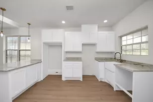 427 N Milby St, Houston, TX 77003 - Photo 6