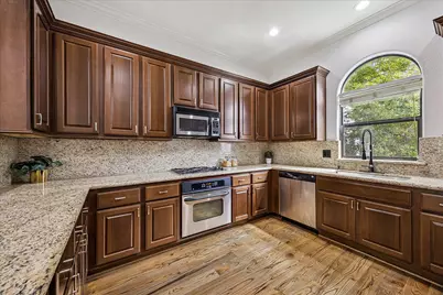 608 Westcott Street, Houston, TX 77007 - Photo 10