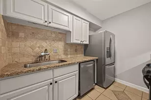 3131 Cummins St, Houston, TX 77027 - Photo 14