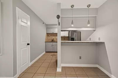 3131 Cummins Street #82, Houston, TX 77027 - Photo 12