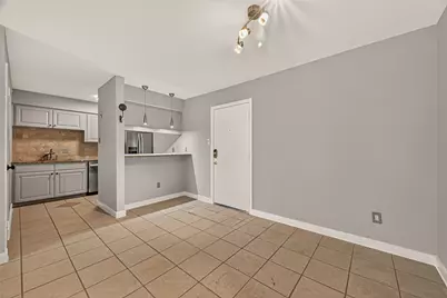 3131 Cummins Street #82, Houston, TX 77027 - Photo 8