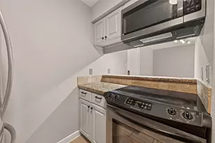 3131 Cummins St, Houston, TX 77027 - Photo 16