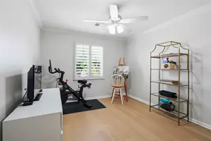 12515 Queensbury Ln, Houston, TX 77024 - Photo 14