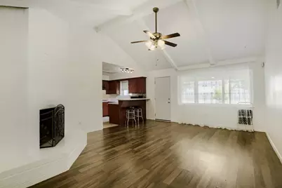 9610 S Hanworth Drive, Houston, TX 77031 - Photo 4