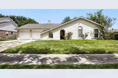 9610 S Hanworth Drive, Houston, TX 77031 - Photo 1