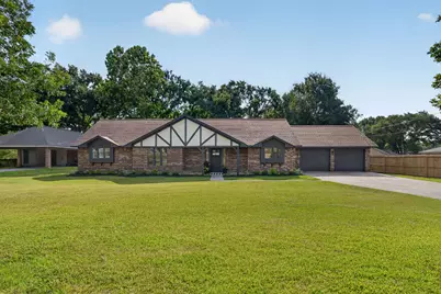 711 Baker Drive, Tomball, TX 77375 - Photo 1