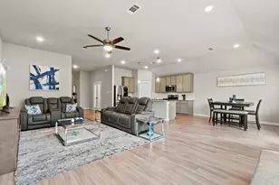 8635 Jetty Glen Dr, Cypress, TX 77433 - Photo 2