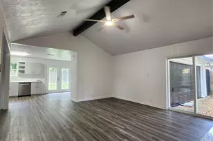 12875 Westella Dr, Houston, TX 77077 - Photo 10