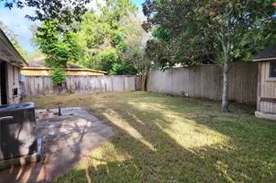 12875 Westella Dr, Houston, TX 77077 - Photo 24