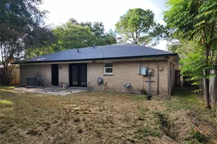 12875 Westella Dr, Houston, TX 77077 - Photo 20