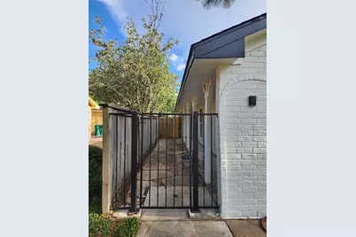 12875 Westella Drive, Houston, TX 77077 - Photo 18