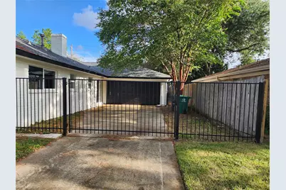 12875 Westella Drive, Houston, TX 77077 - Photo 16