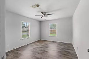 815 Rugeley St, Bay City, TX 77414 - Photo 18