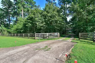 26095 Country Pines Ct, Magnolia, TX 77355 - Photo 4