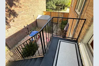 1604 Castle Court Street, Houston, TX 77006 - Photo 20