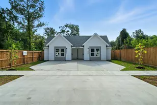 8118 Count St, Houston, TX 77028 - Photo 1