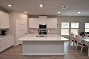 10012 Deussen Ln, Texas City, TX 77591 - Photo 10