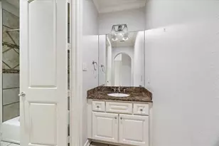 11614 Montmarte Blvd, Houston, TX 77082 - Photo 22